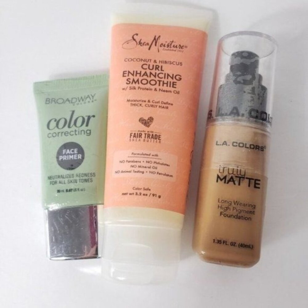 Bundle  Makeup set - Picture 5 of 6